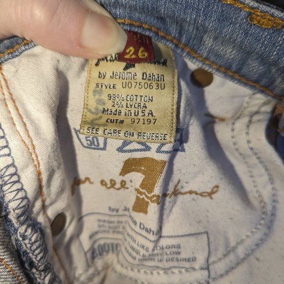 Sz. 26 --- 7 for all mankind light wash, bootcut jeans w/sqiggle pockets - Picture 5 of 16